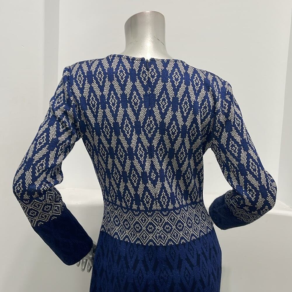St. John Evening Diamond Jacquard Knit Maxi Dress Navy Blue Silver Long Sleeve 4 - Picture 11 of 14